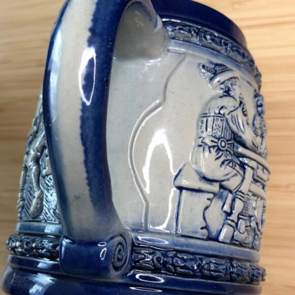 Original Thewalt German Ceramic Stein, Raised Sculpture Design, 1371 - Picture 8 of 16